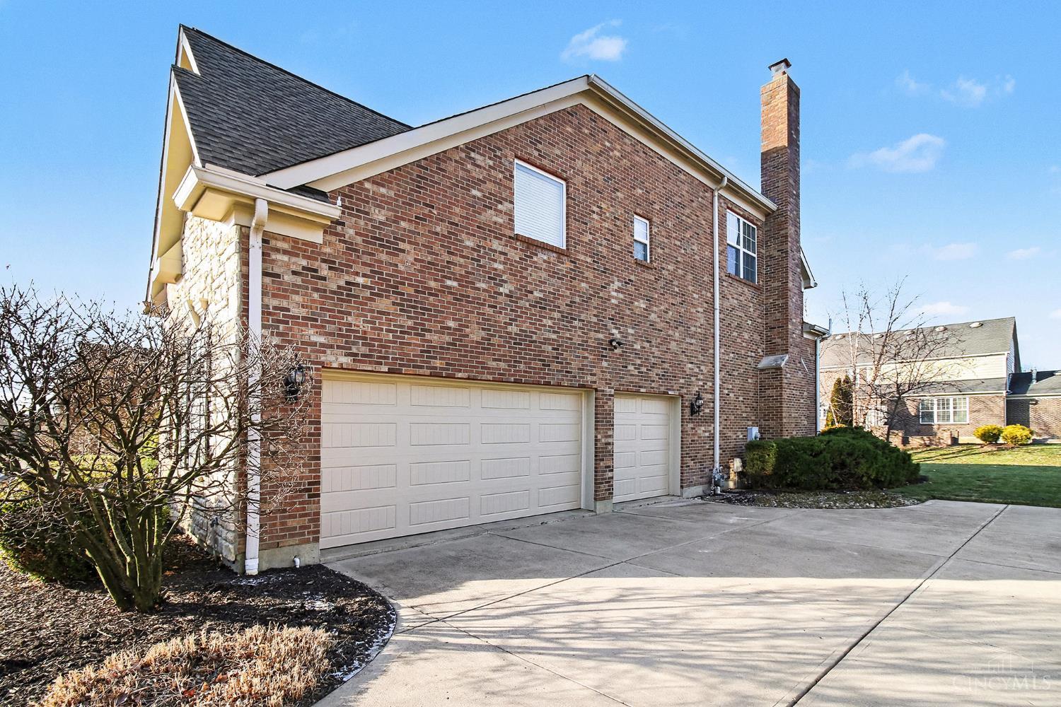 3521 Helendale Court