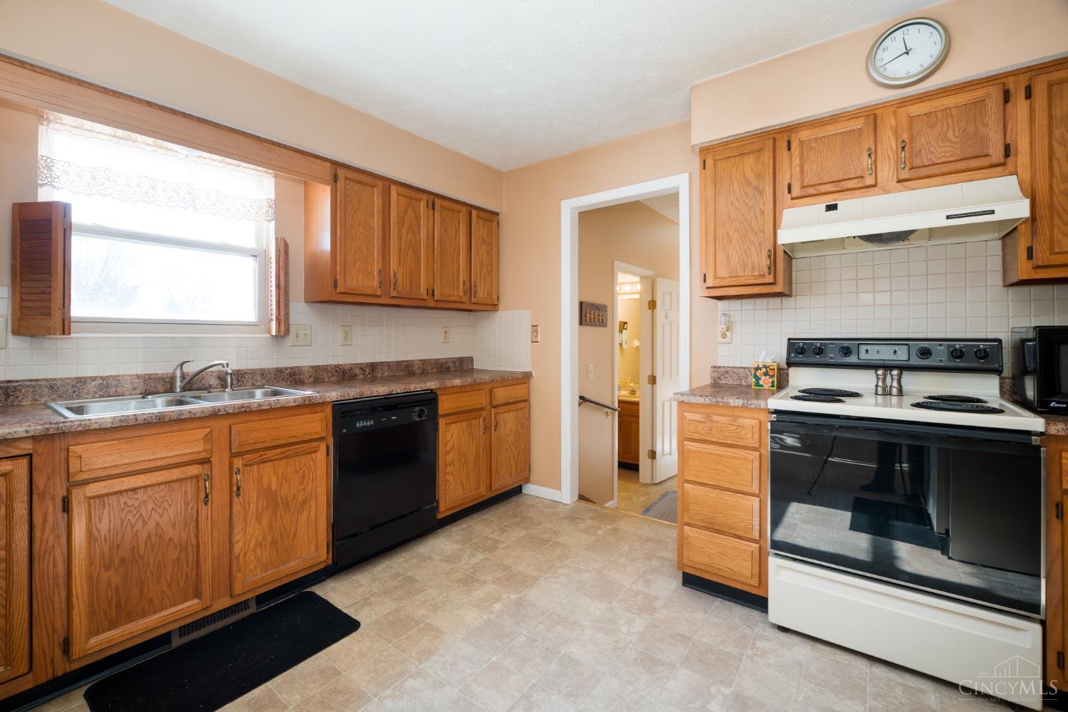 4318 Stone Creek Drive