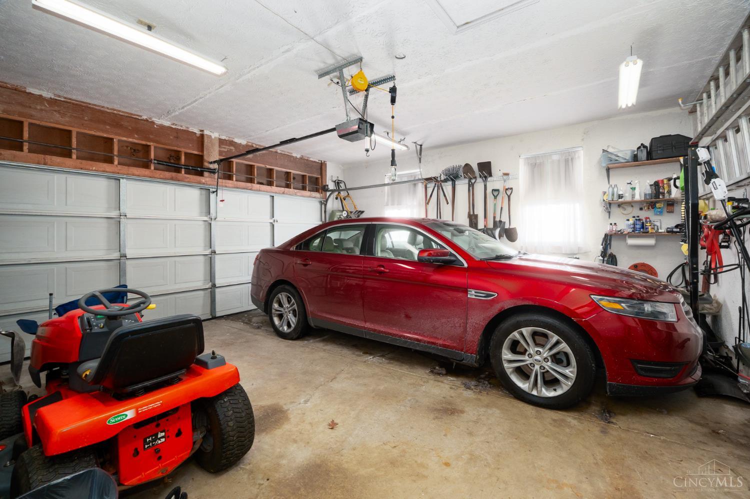 4318 Stone Creek Drive