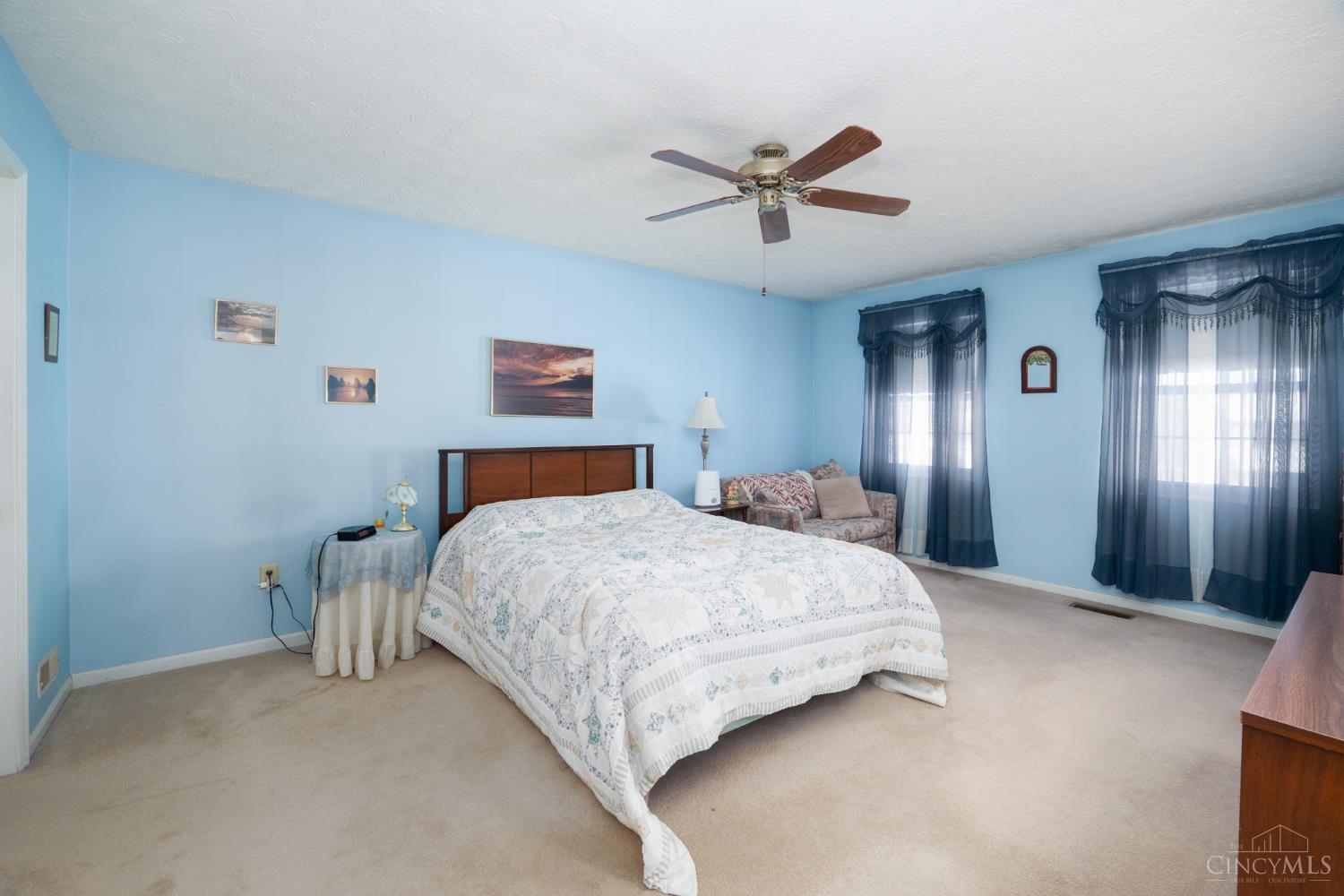 4318 Stone Creek Drive