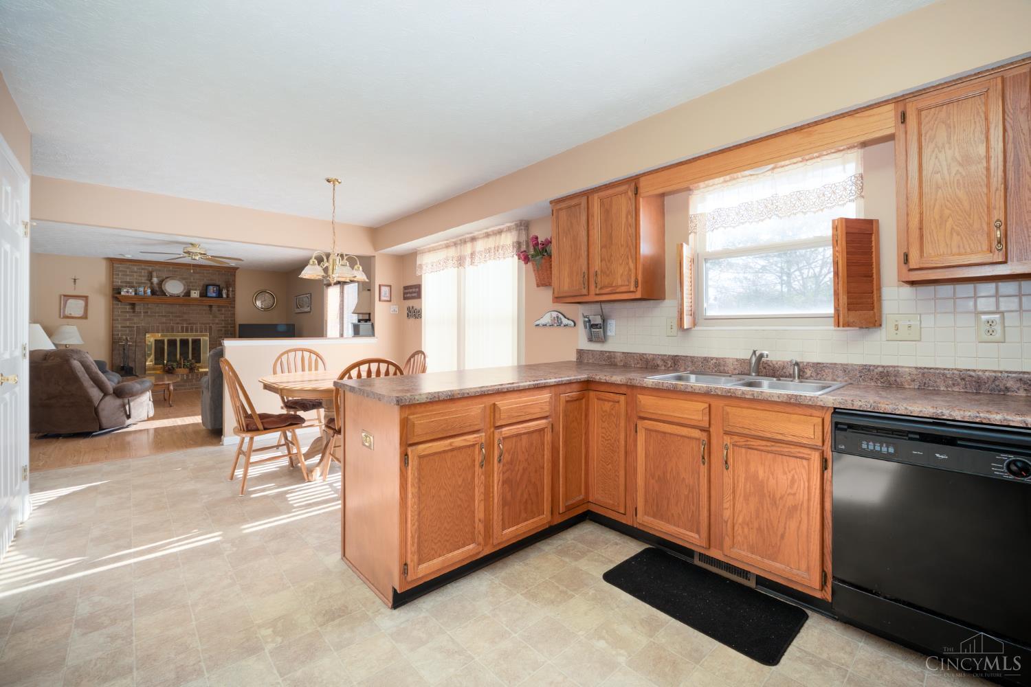 4318 Stone Creek Drive