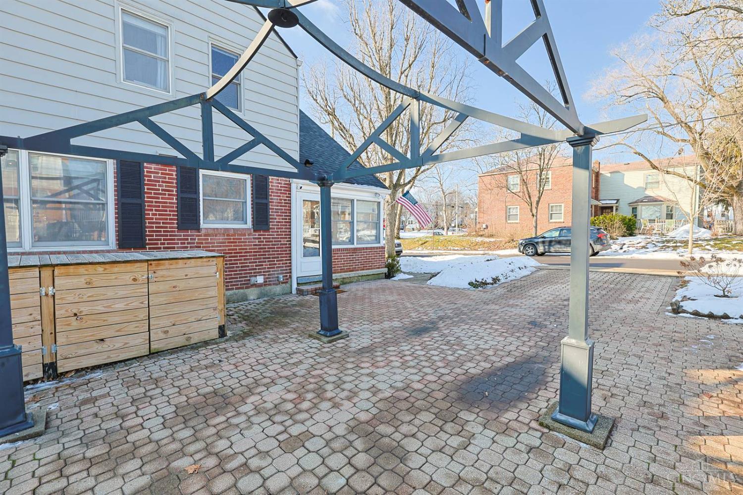 342 Durrell Avenue