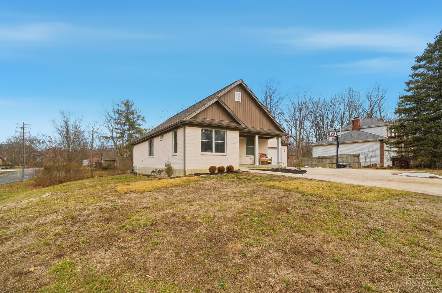 7533 Whitehall Circle W