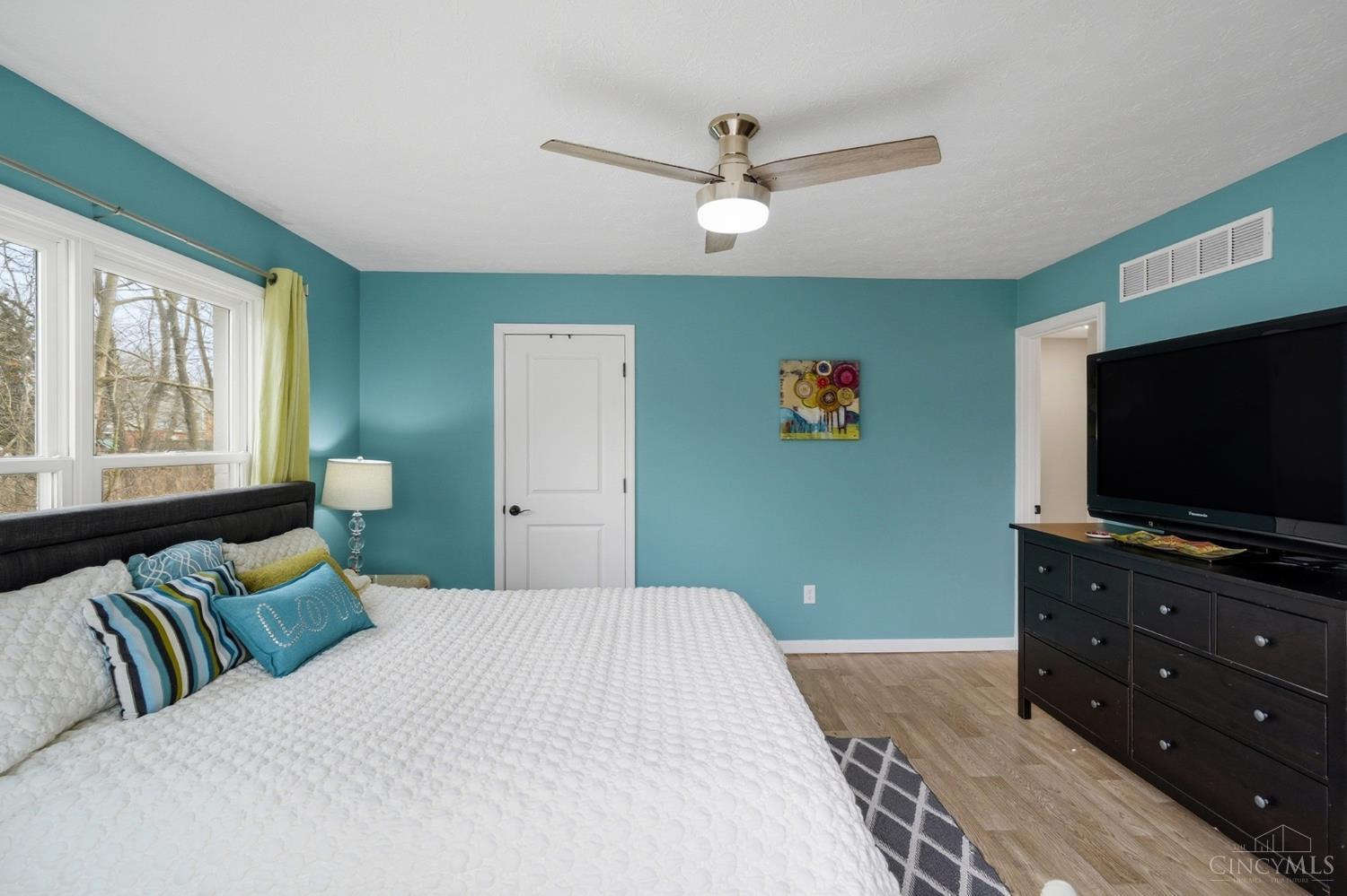 7533 Whitehall Circle W