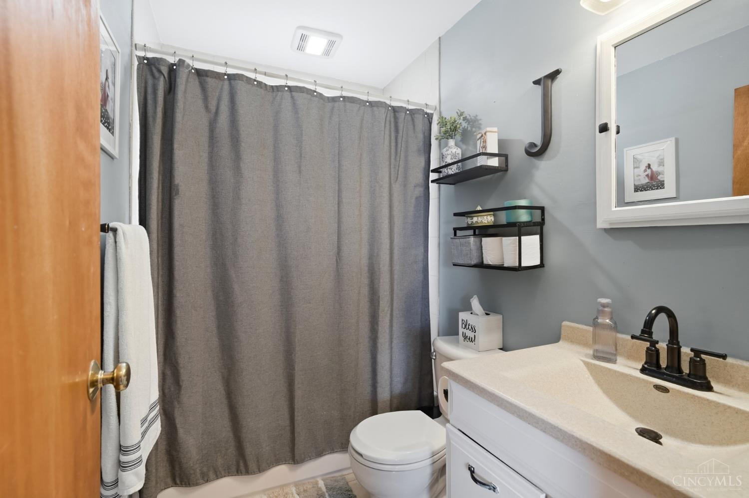 10514 Thornview Drive