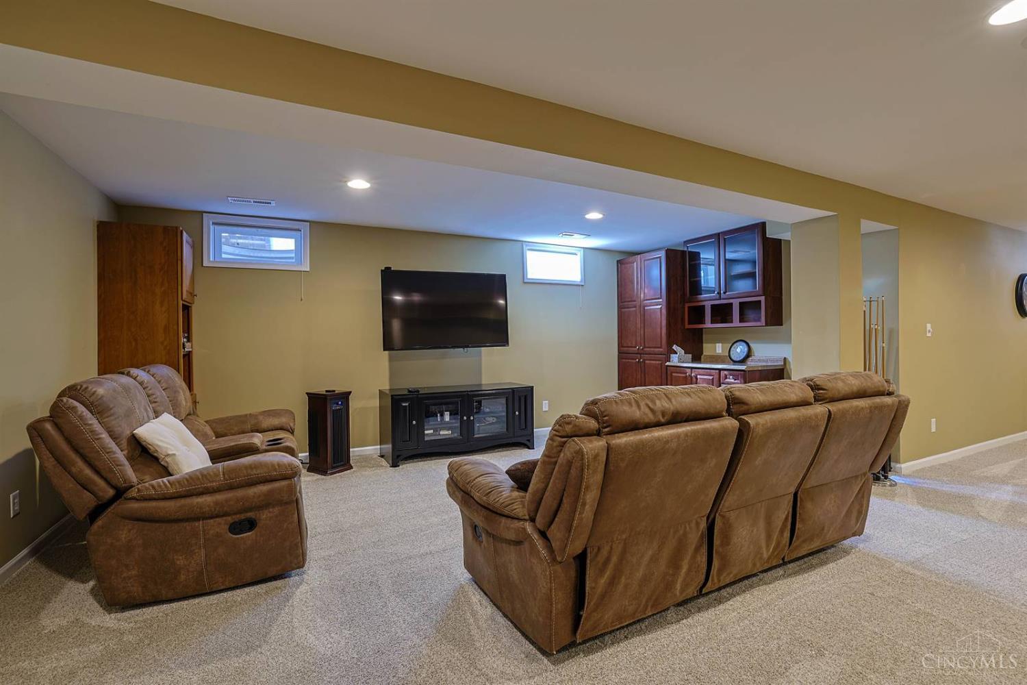 7527 Burton Drive