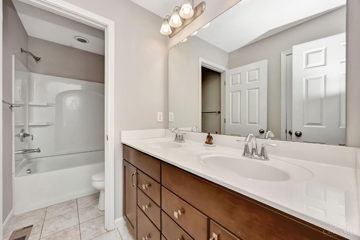 3114 Elliott Manor Dr