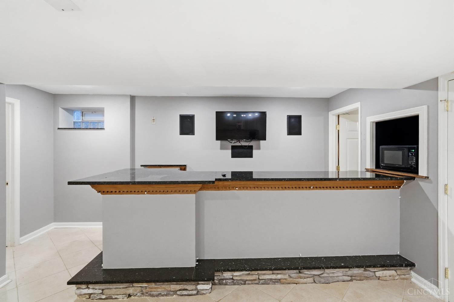 3291 Shadylake Drive