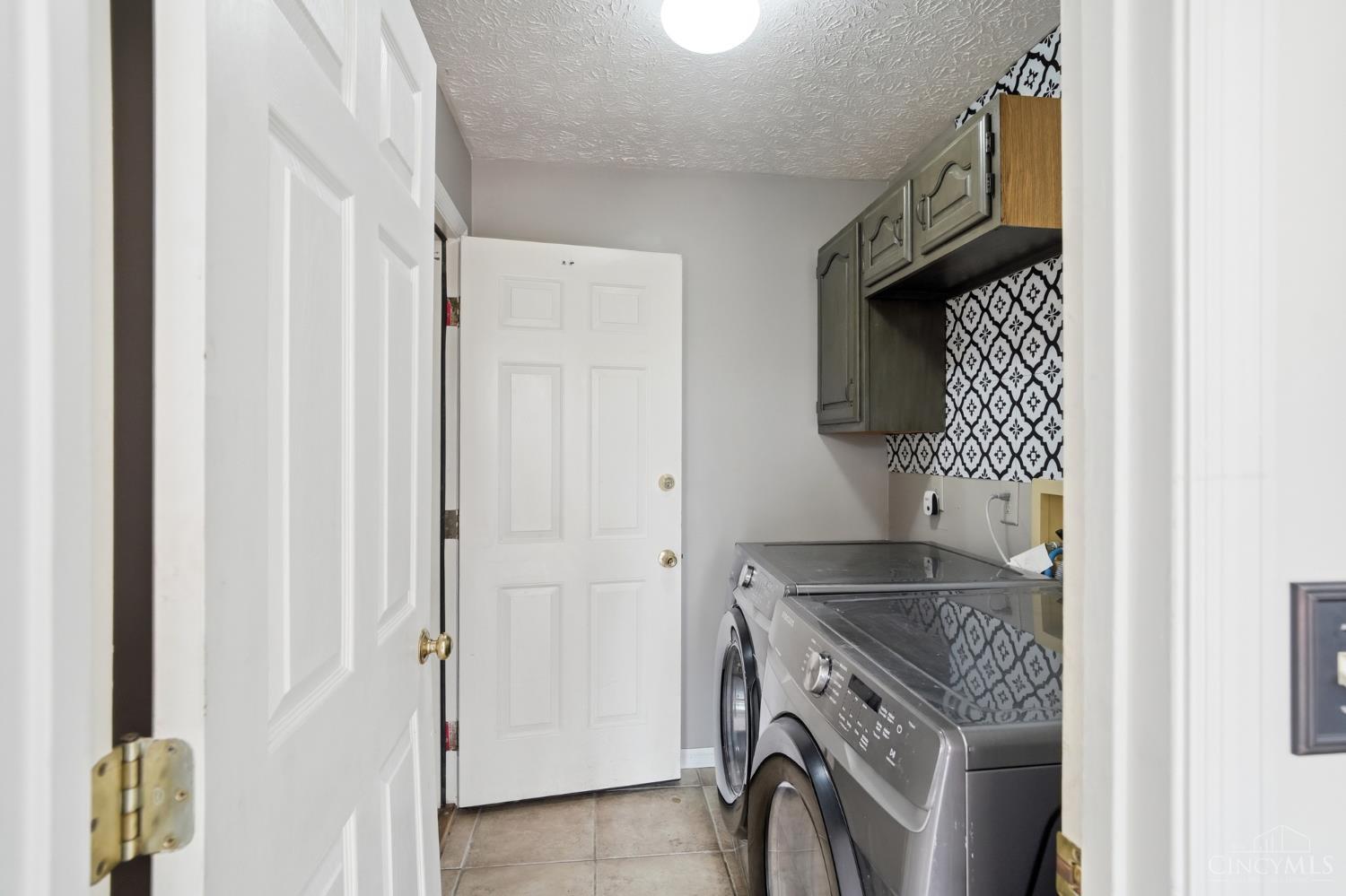 3291 Shadylake Drive