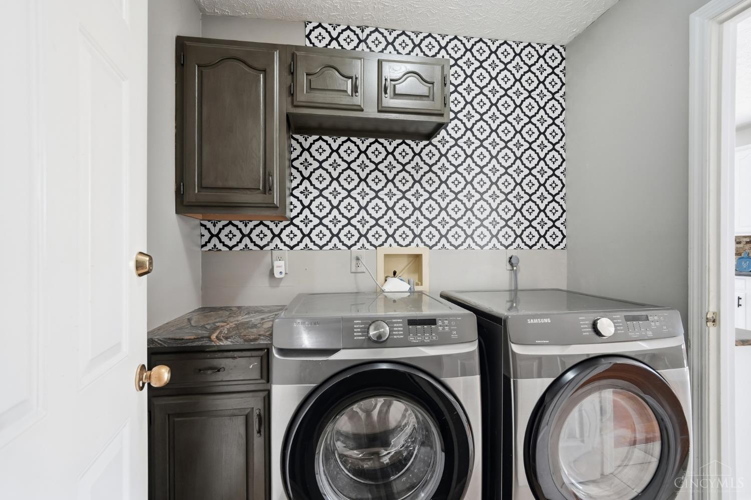 3291 Shadylake Drive