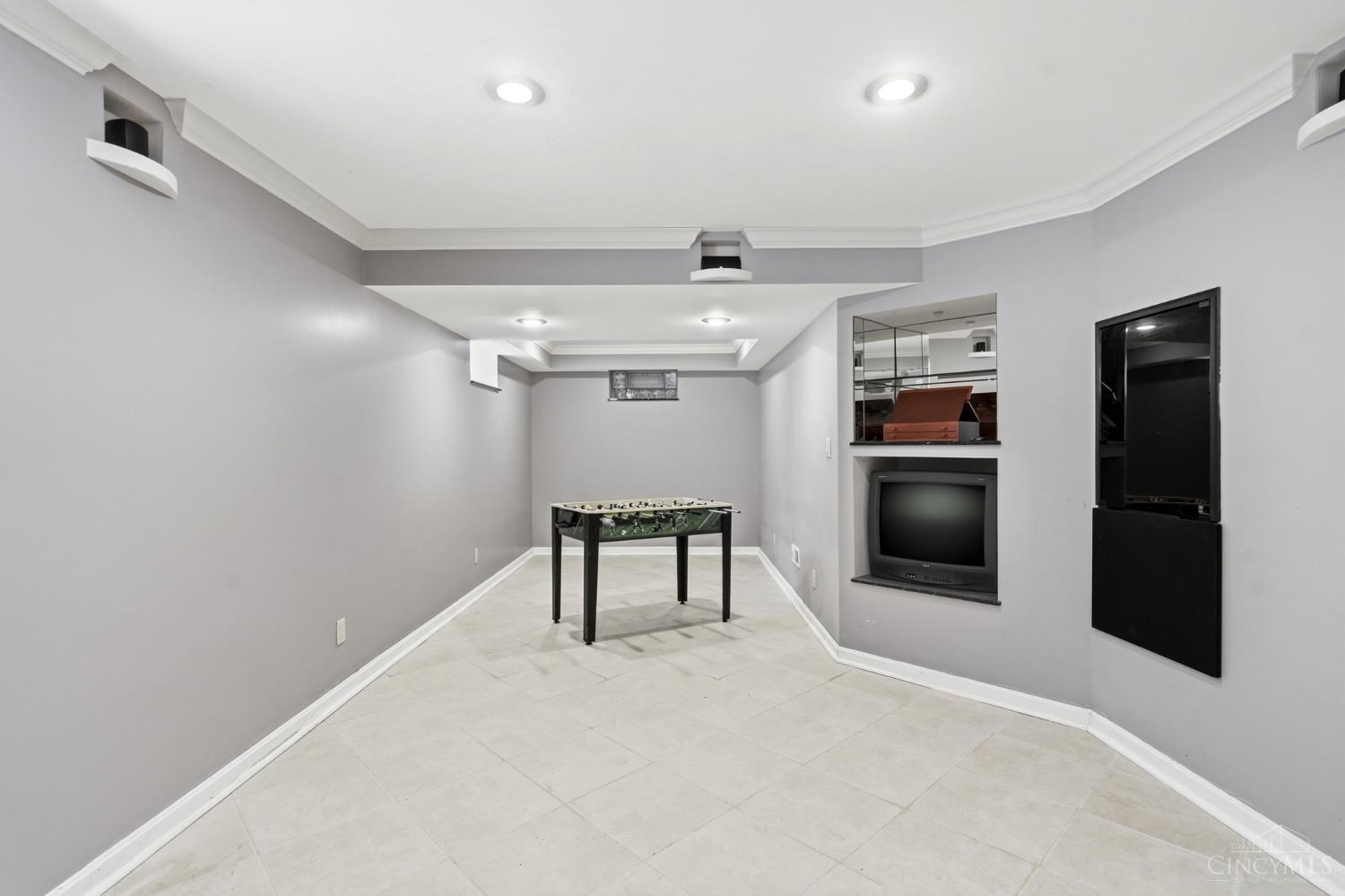 3291 Shadylake Drive