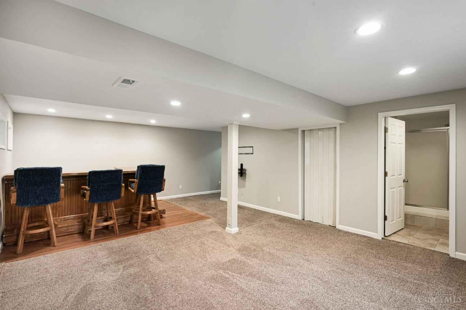 4619 Snowbird Drive