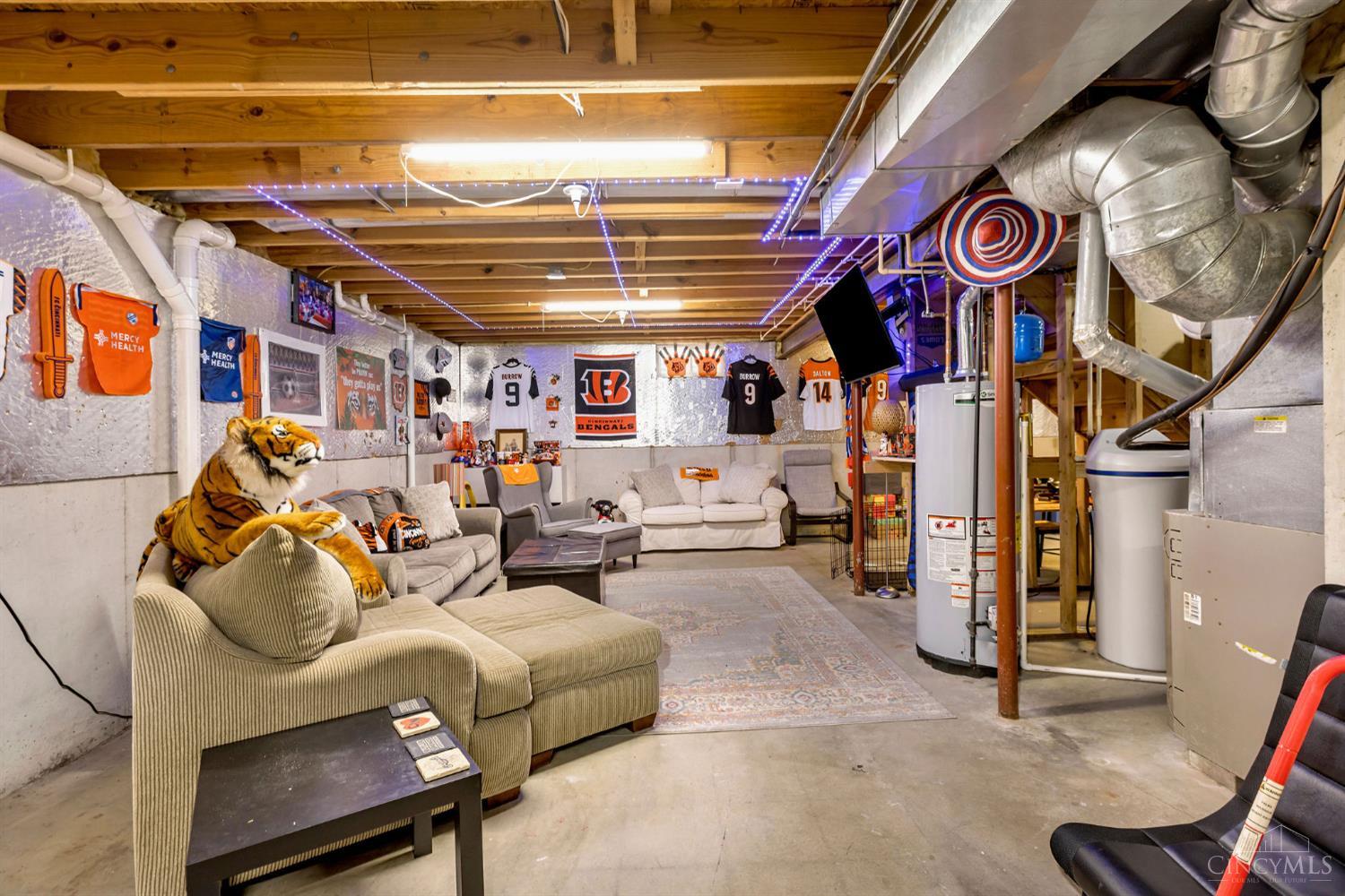 6046 Driftwood Court