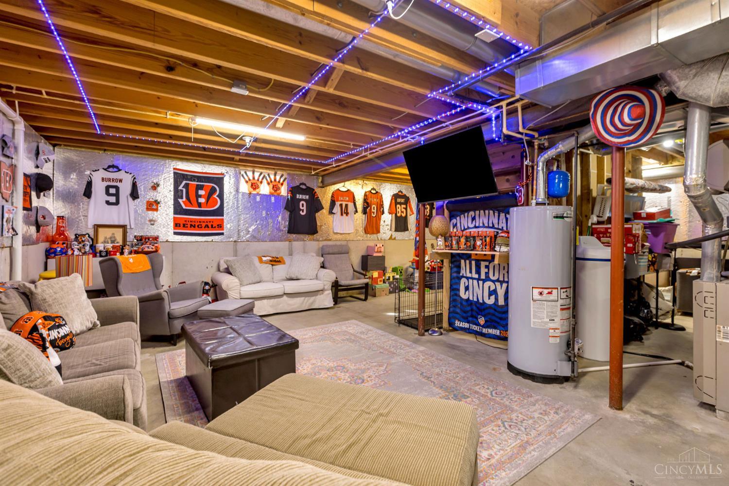 6046 Driftwood Court