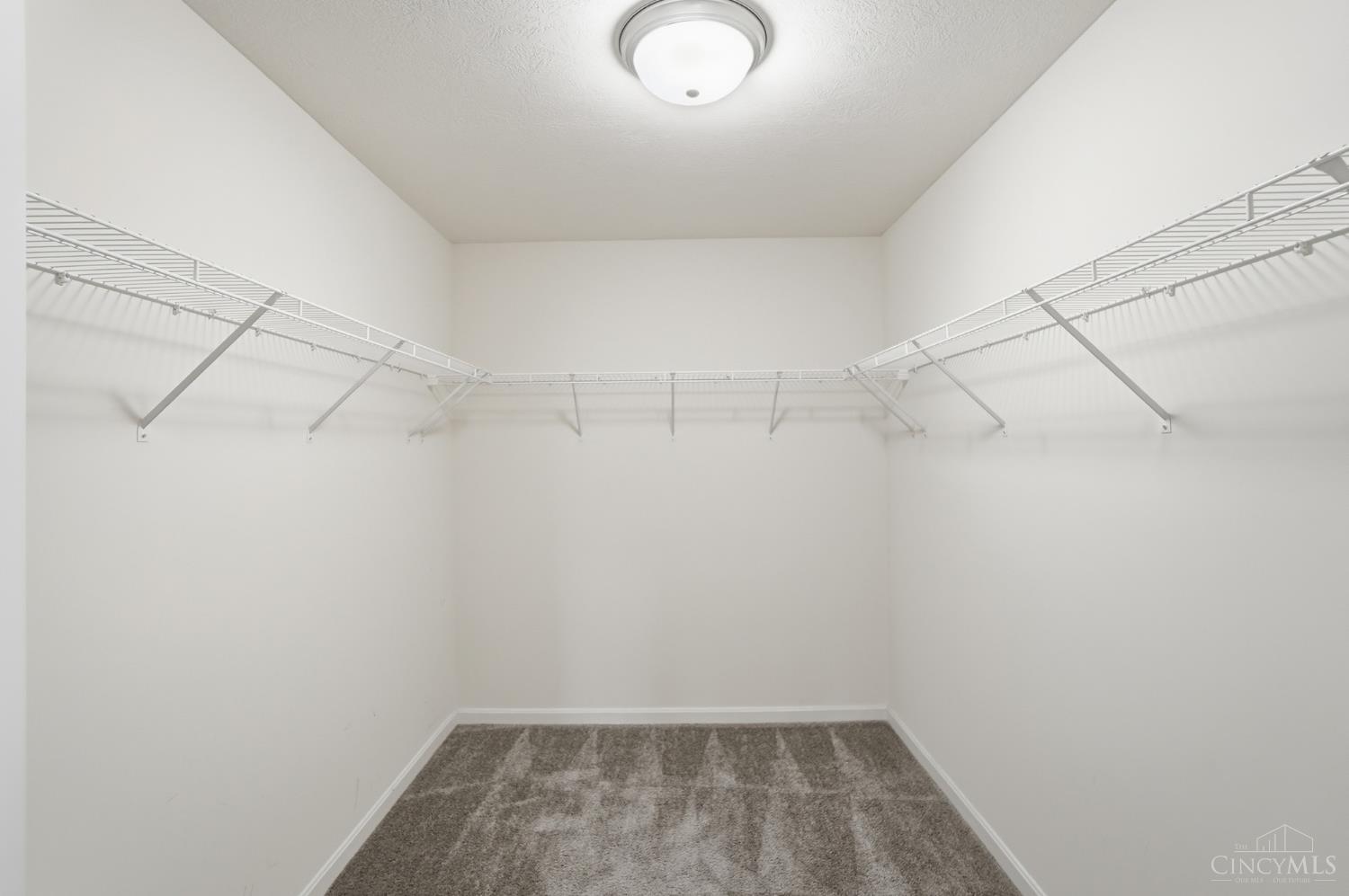 3076 Williamstown Ln