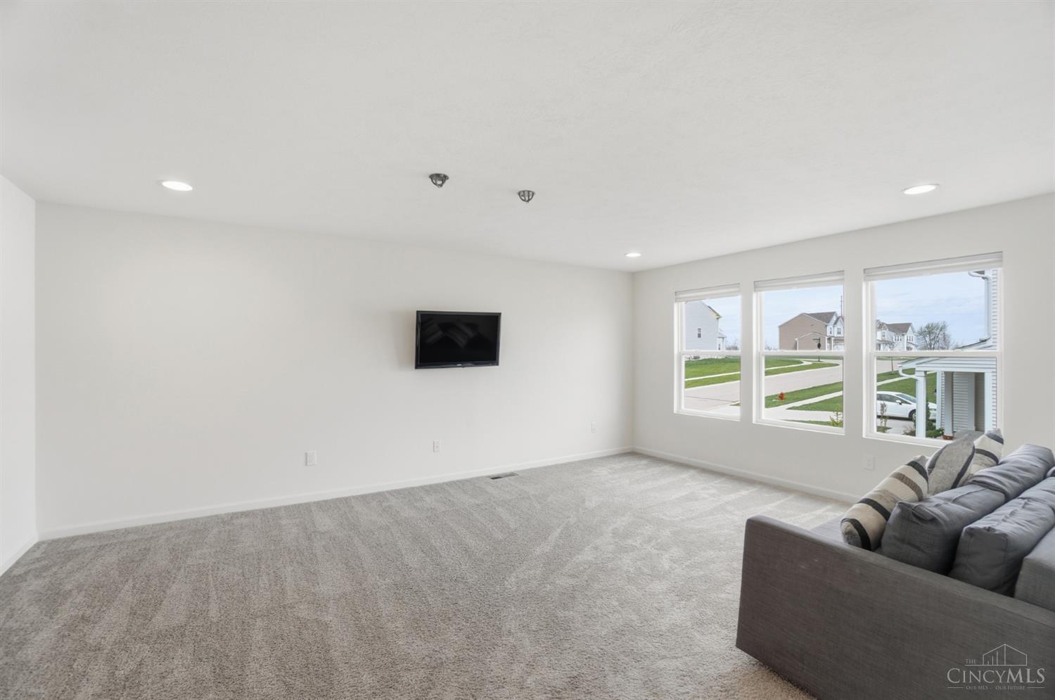 3076 Williamstown Ln