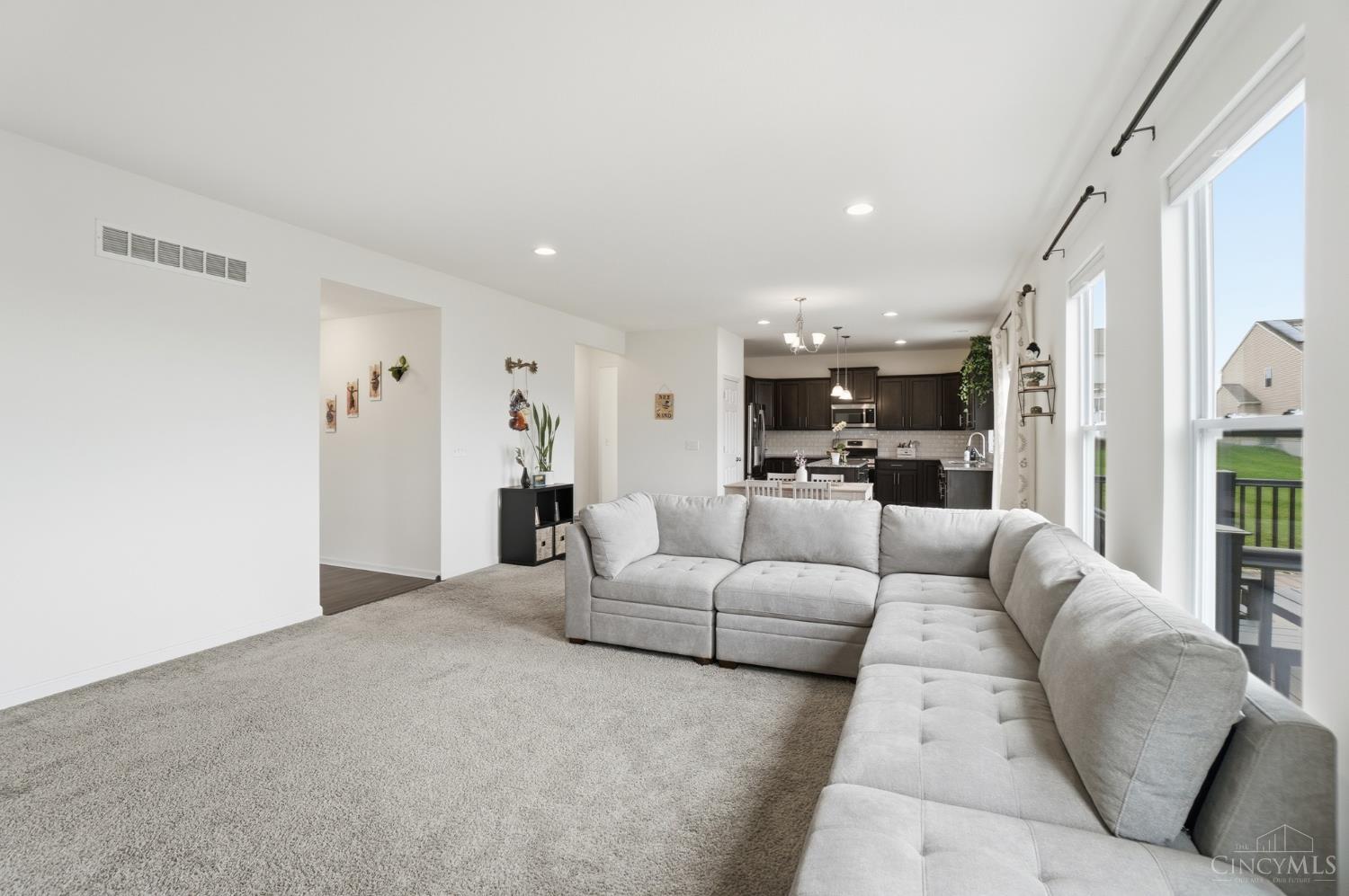 3076 Williamstown Ln