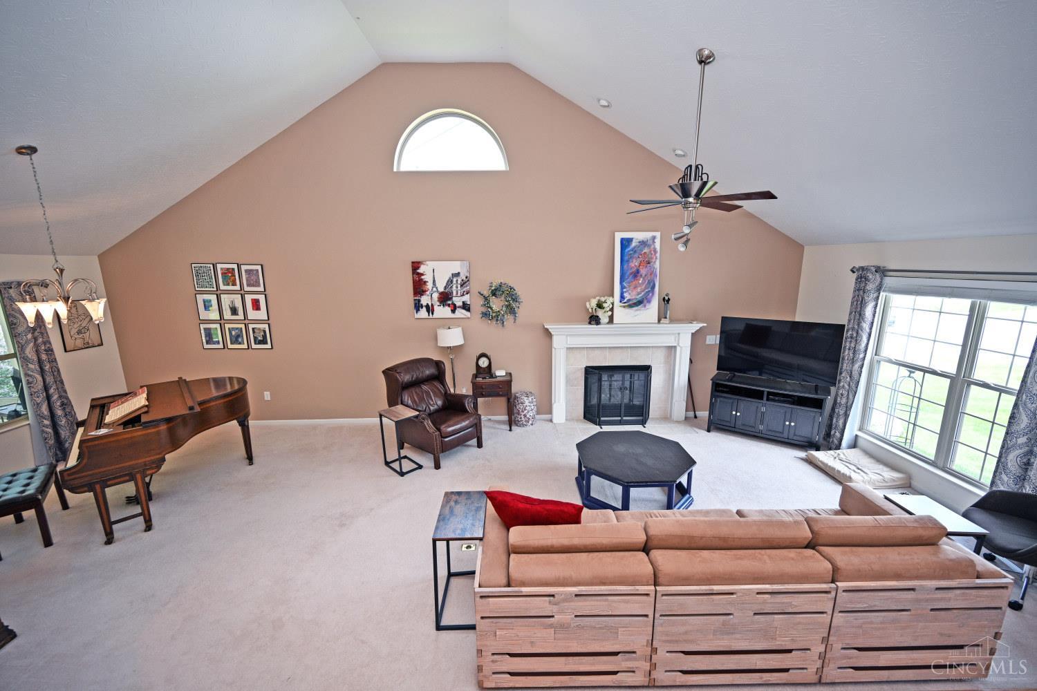 6085 Chamblee Drive