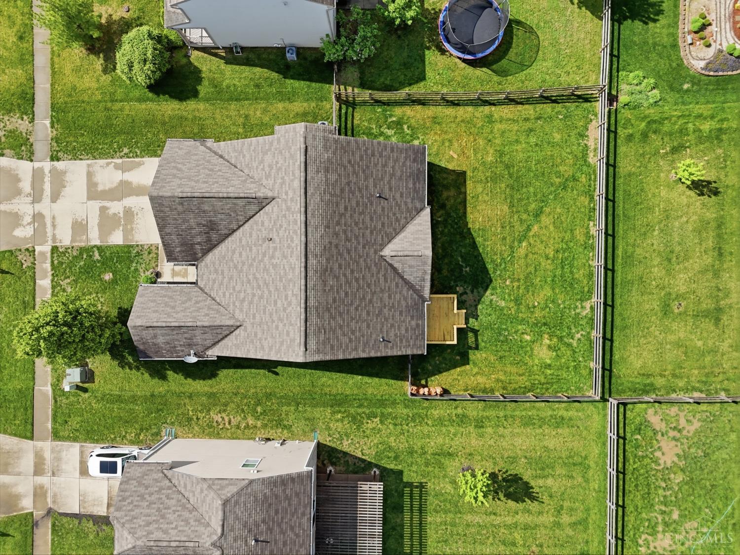 5752 Sunrise View Circle