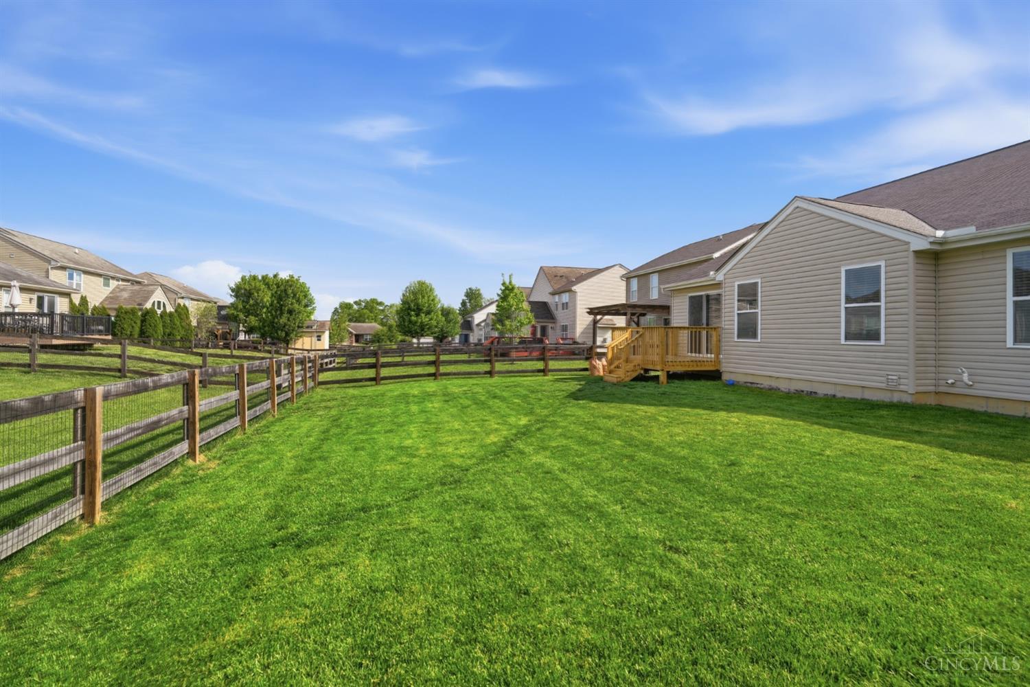 5752 Sunrise View Circle