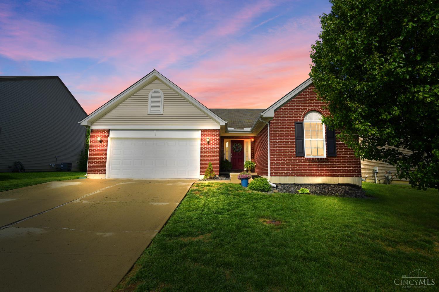 5752 Sunrise View Circle
