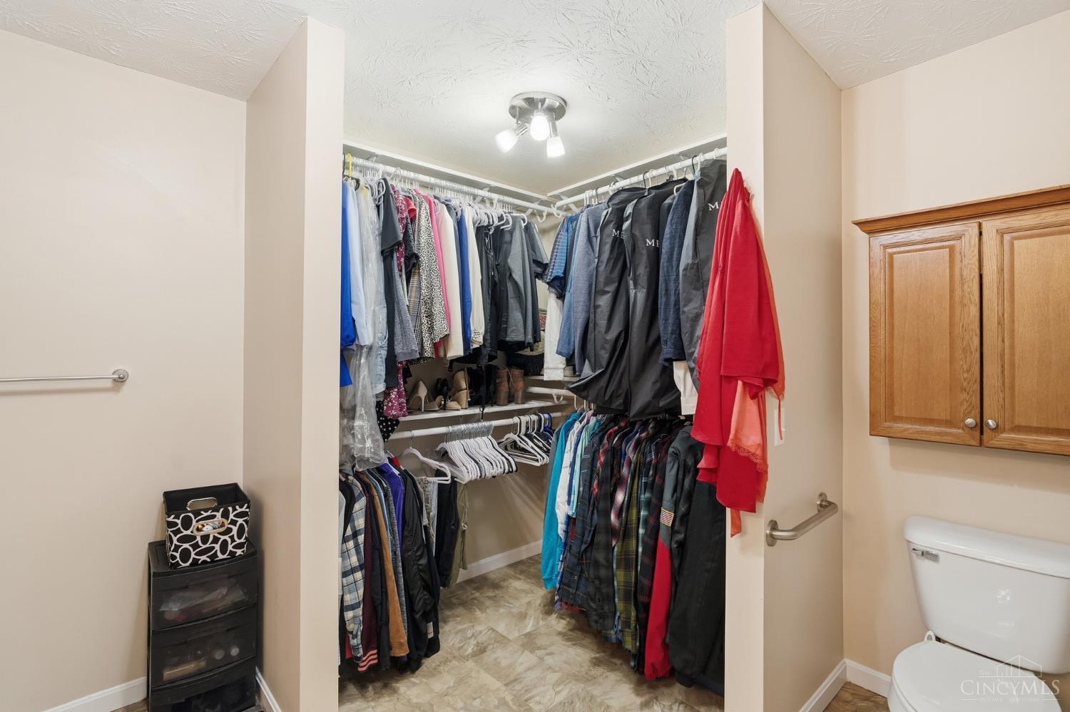 5752 Sunrise View Circle