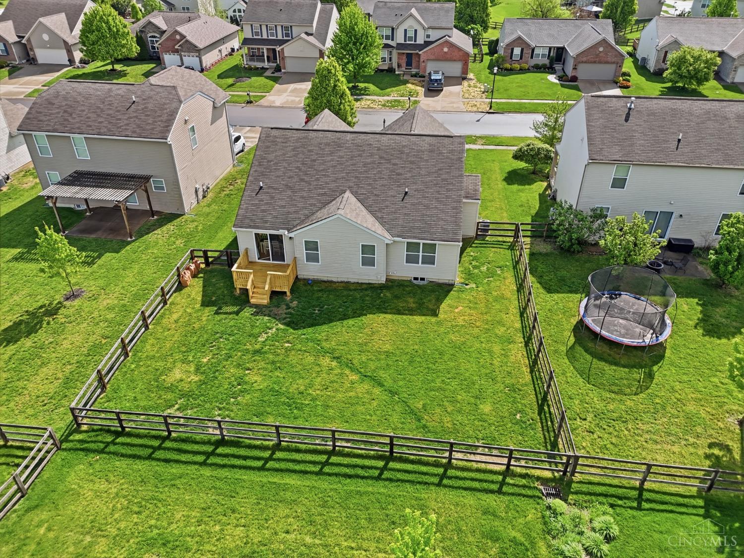 5752 Sunrise View Circle