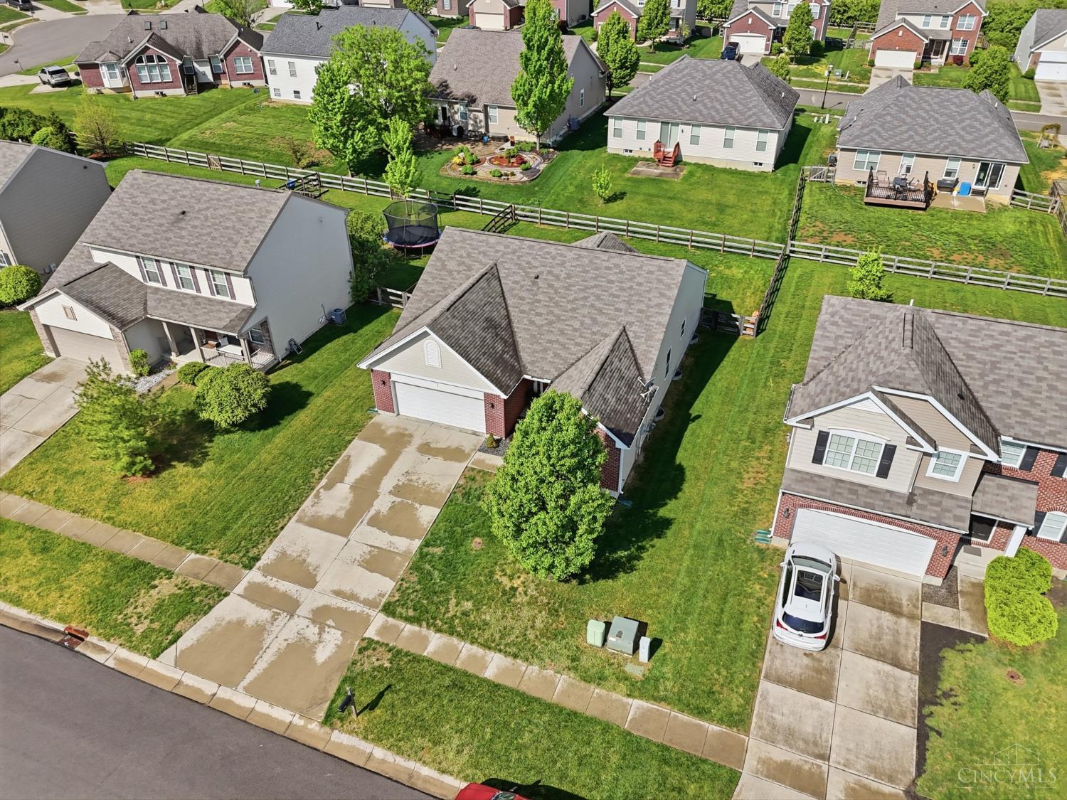 5752 Sunrise View Circle