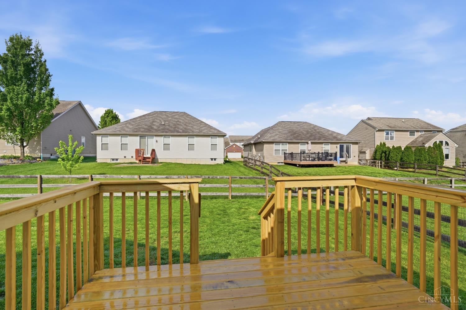 5752 Sunrise View Circle