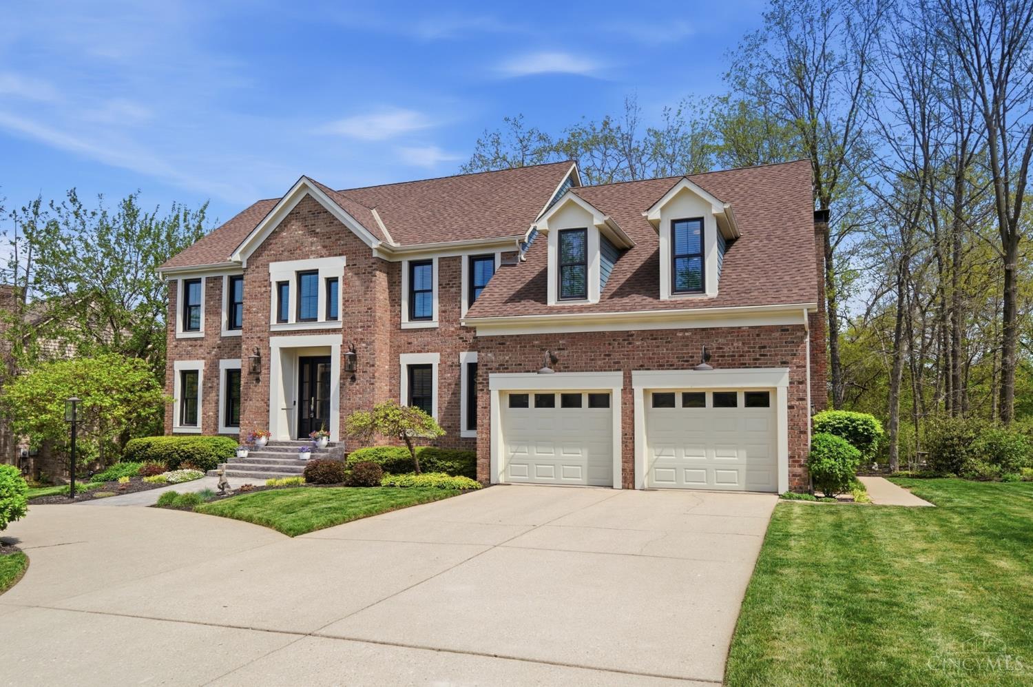 5454 Creek Bend Drive