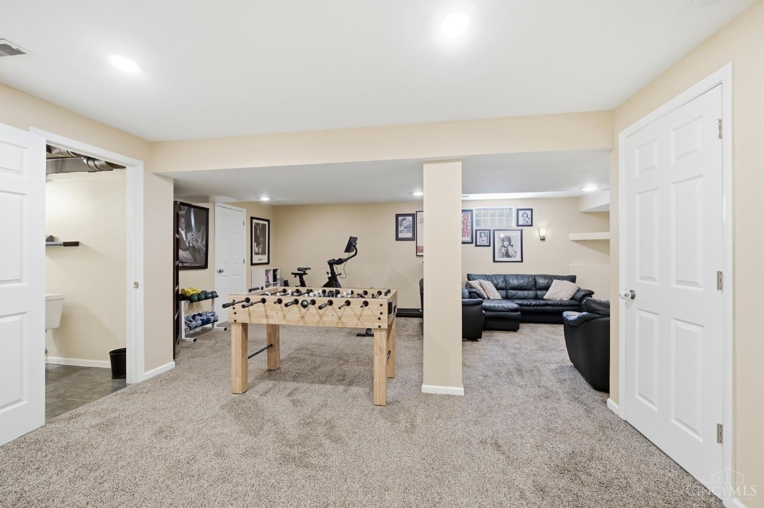 8230 South Port Drive