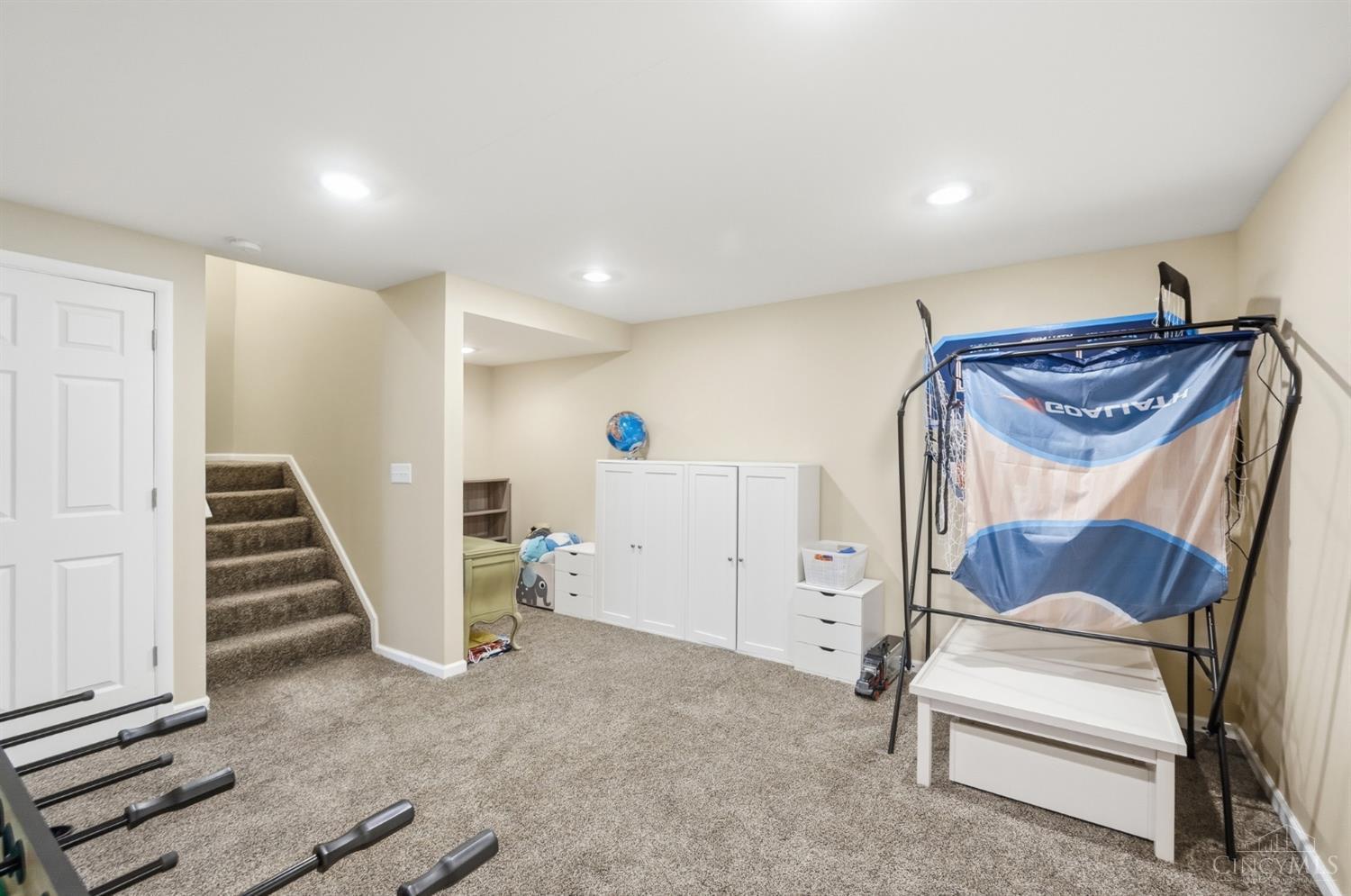 8230 South Port Drive