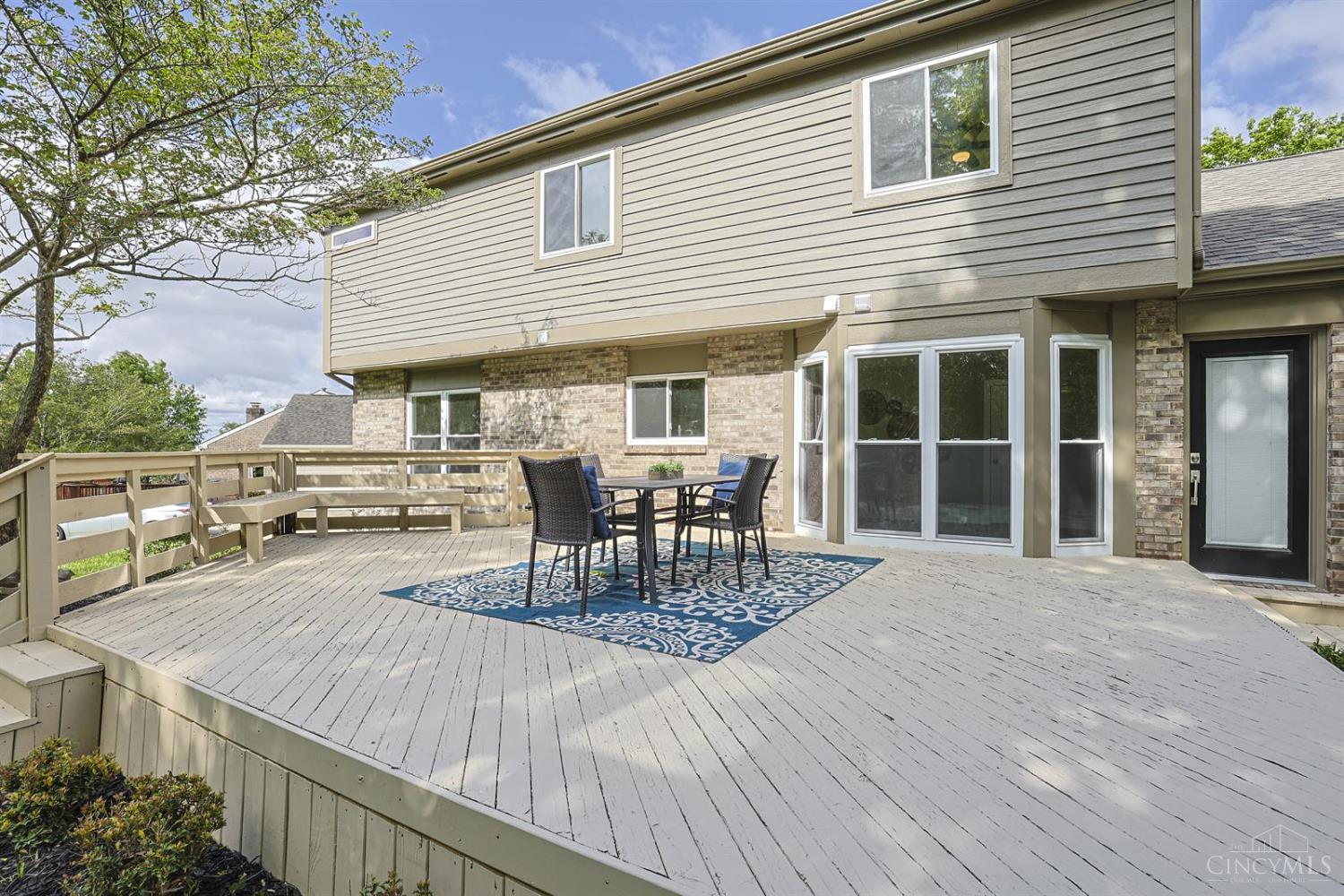 5475 Pine Vista Court