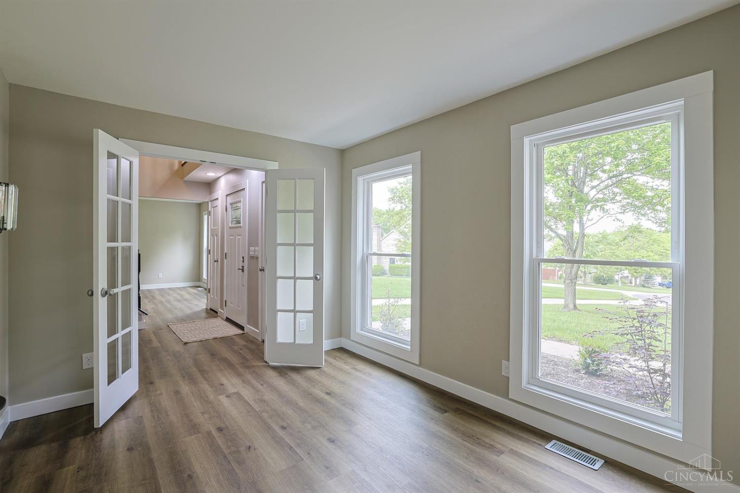 5475 Pine Vista Court