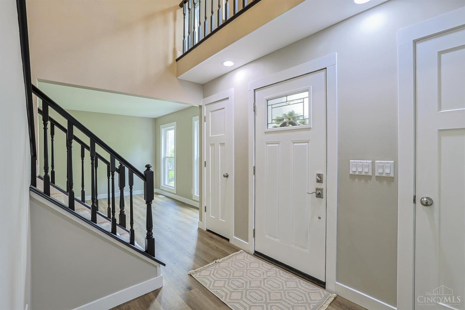 5475 Pine Vista Court