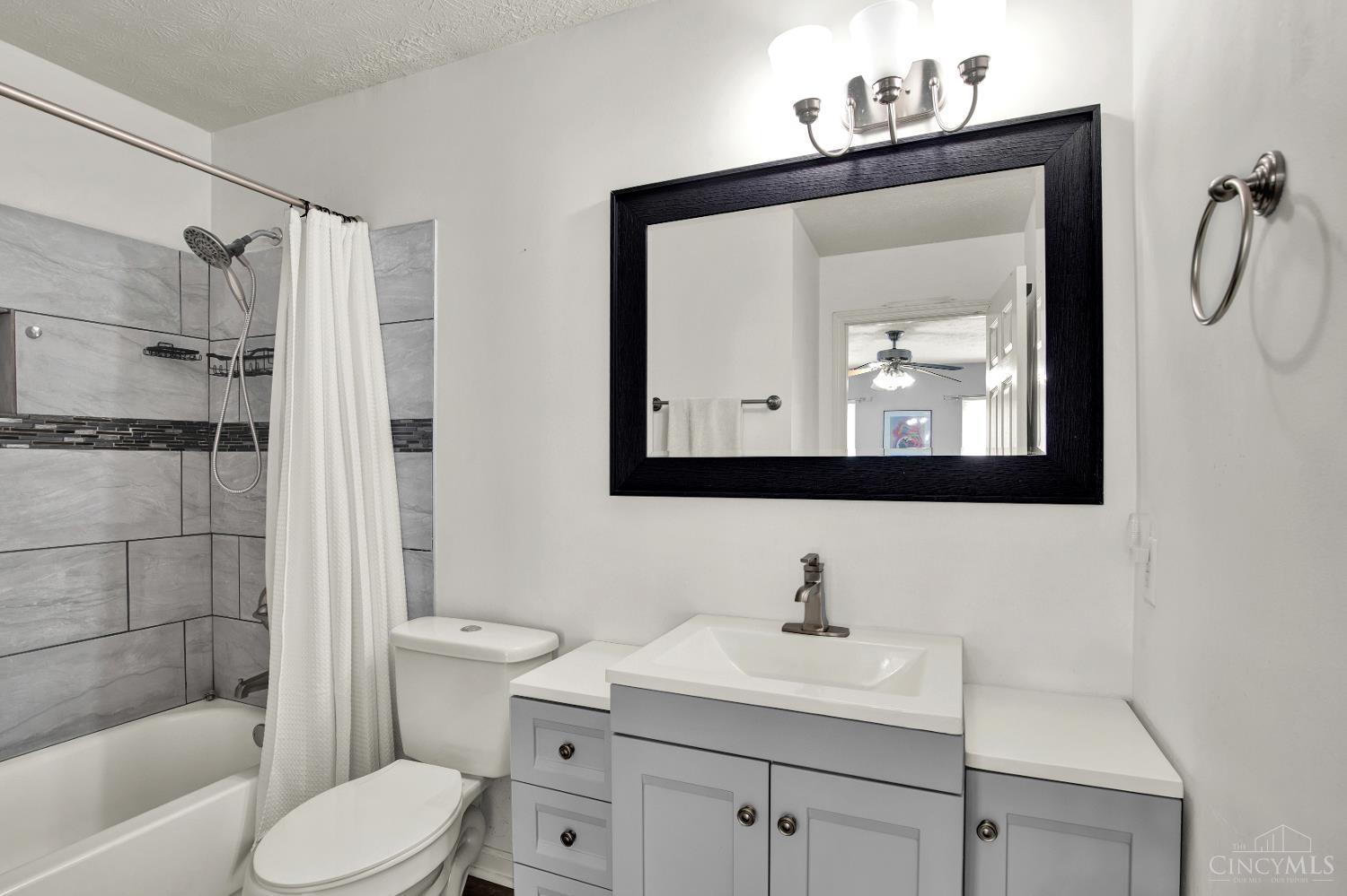 10555 Montgomery Road Unit: 70
