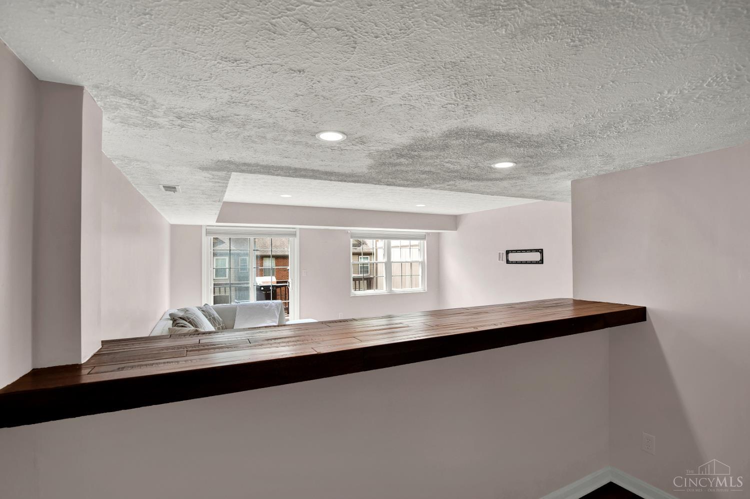 10555 Montgomery Road Unit: 70