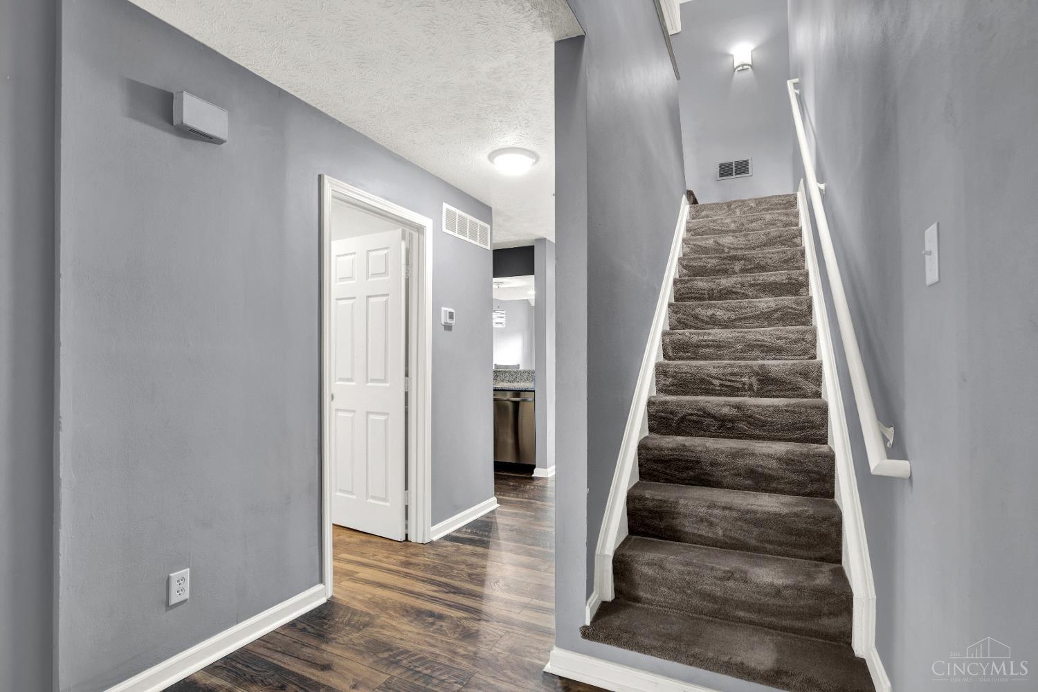 10555 Montgomery Road Unit: 70