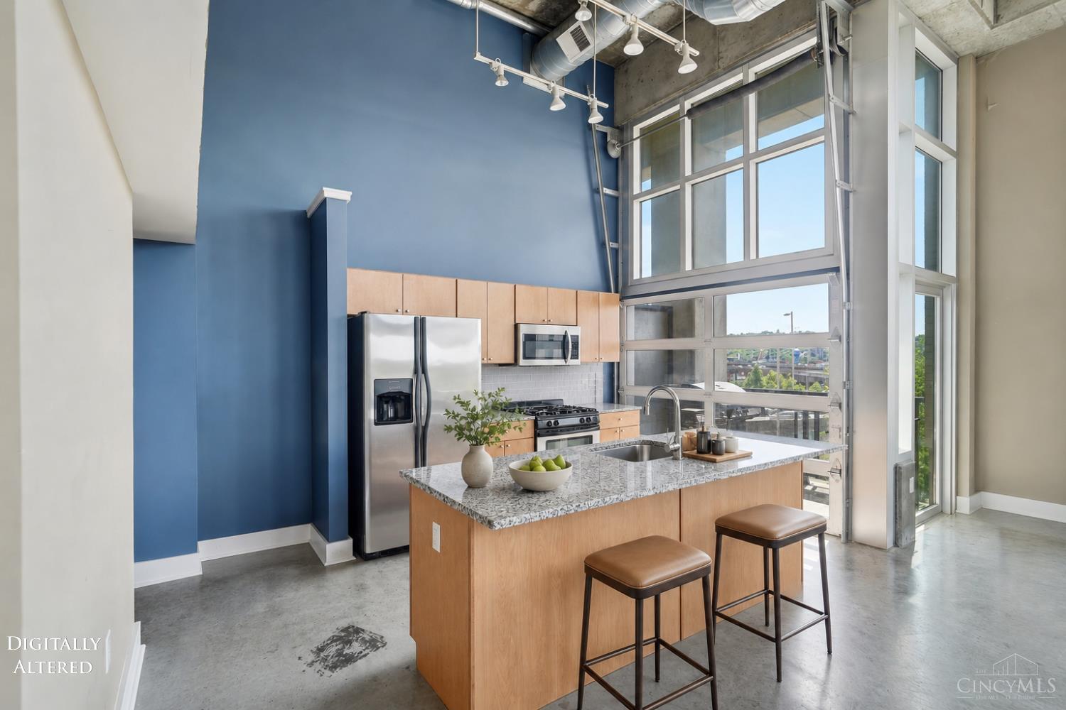 353 W 4th Street 401