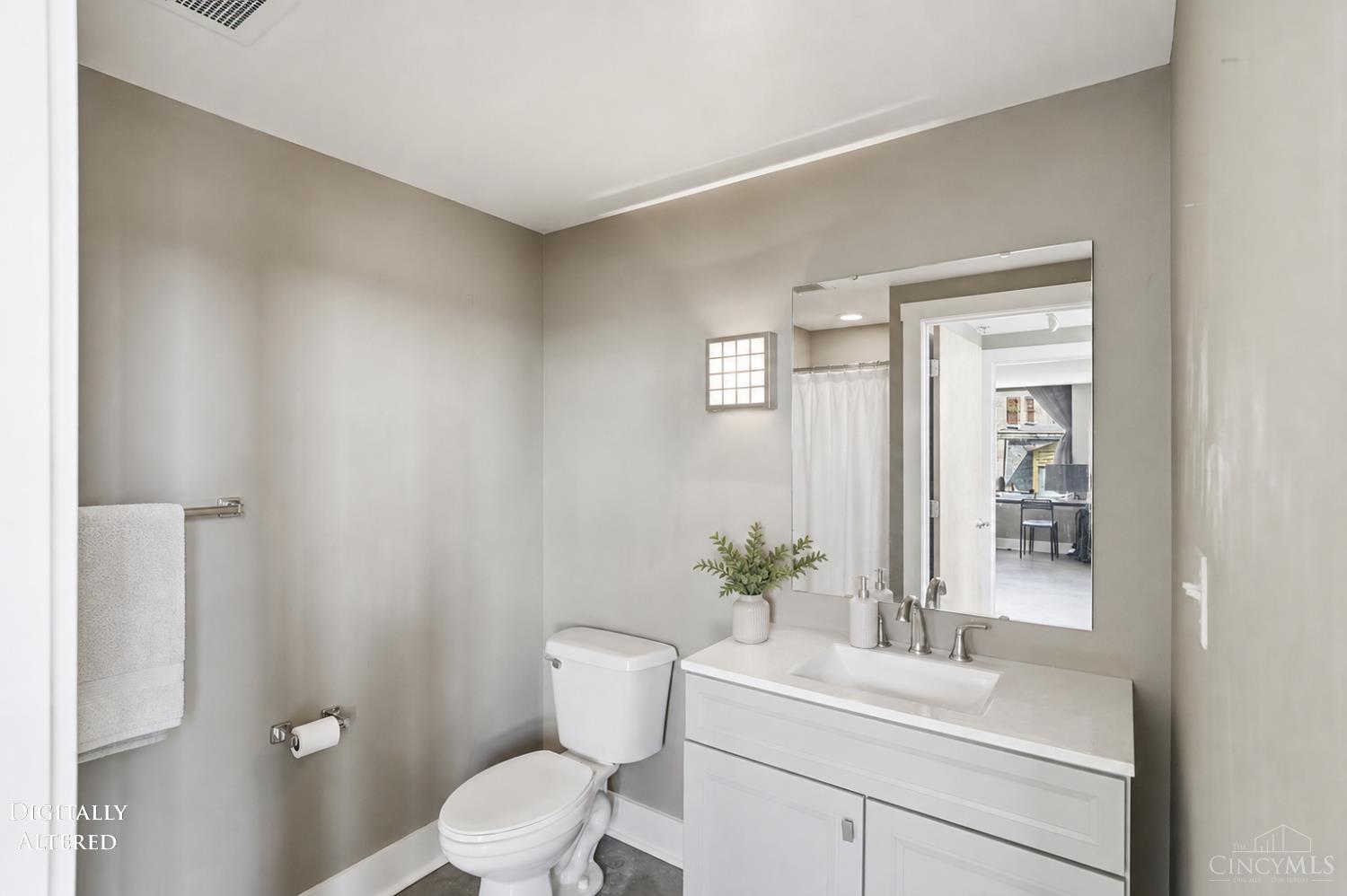 353 W 4th Street 401