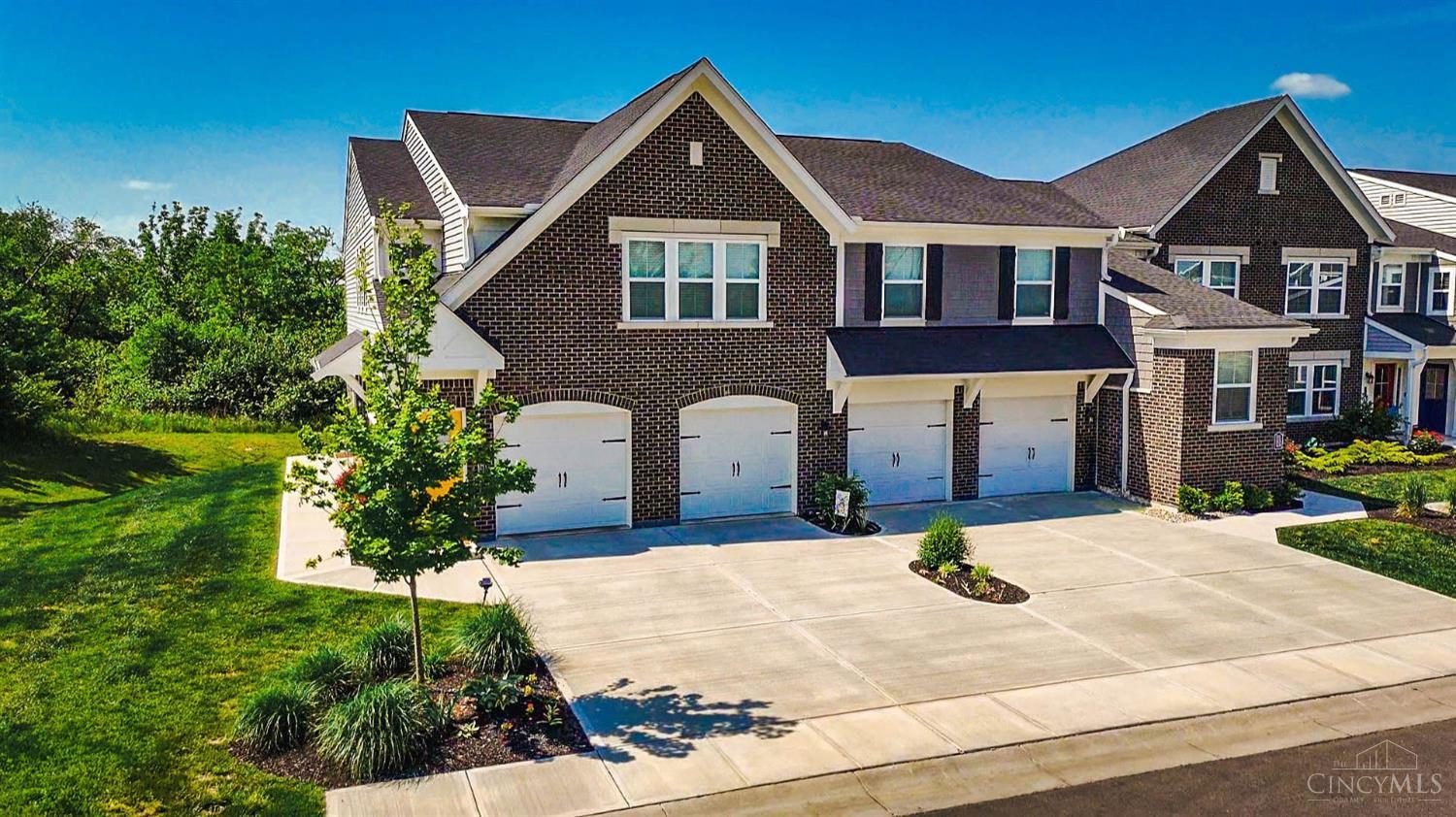 5103 Hazeltine Lane