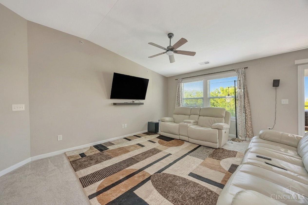 5103 Hazeltine Lane