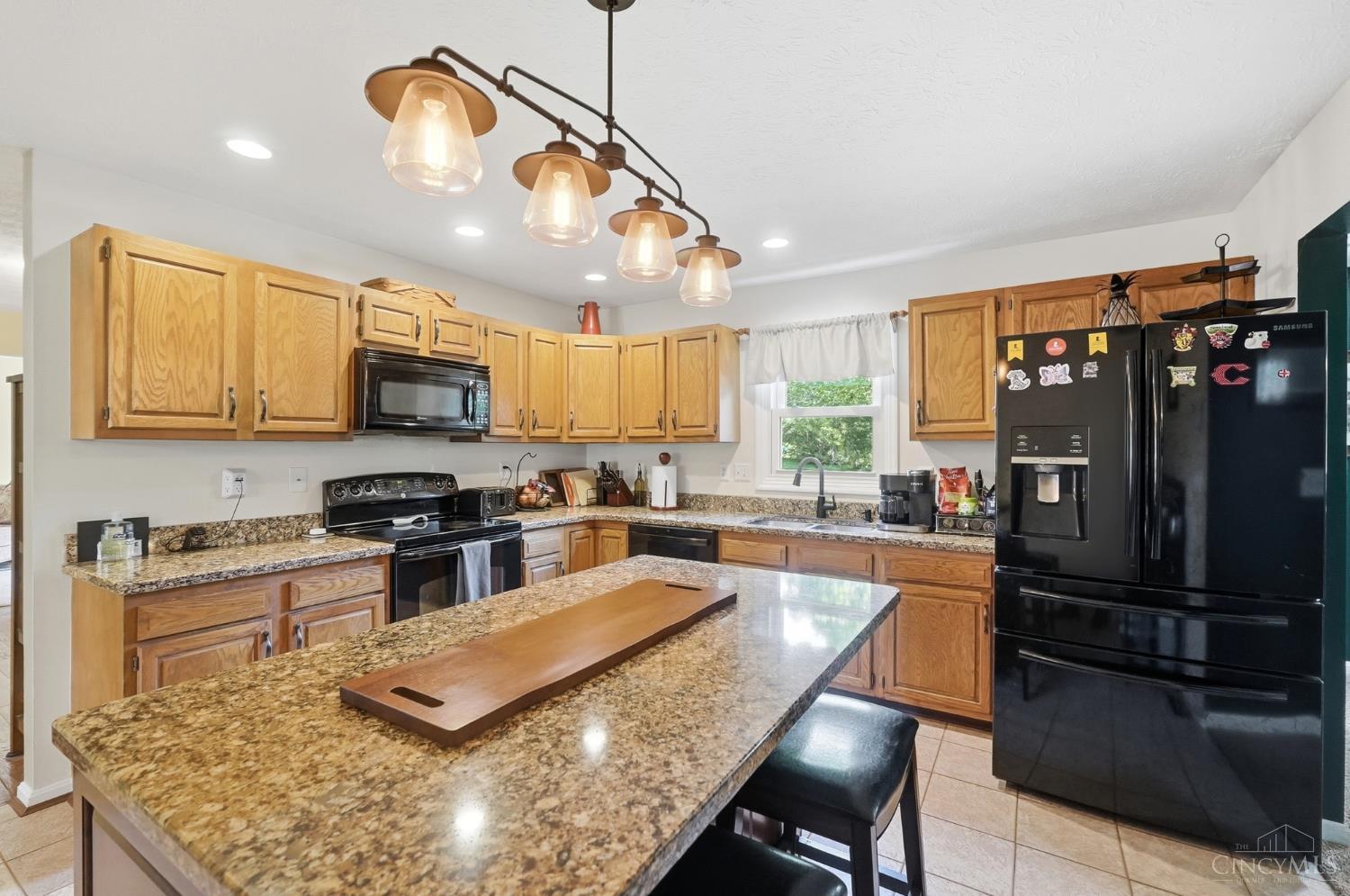 3676 Saratoga Drive