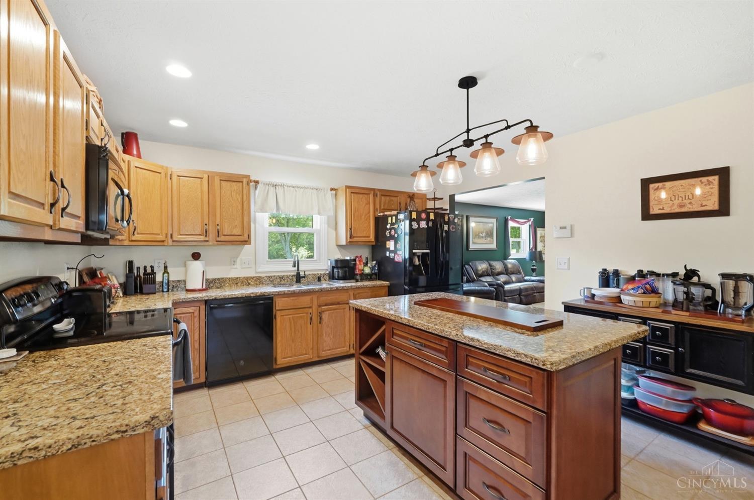 3676 Saratoga Drive