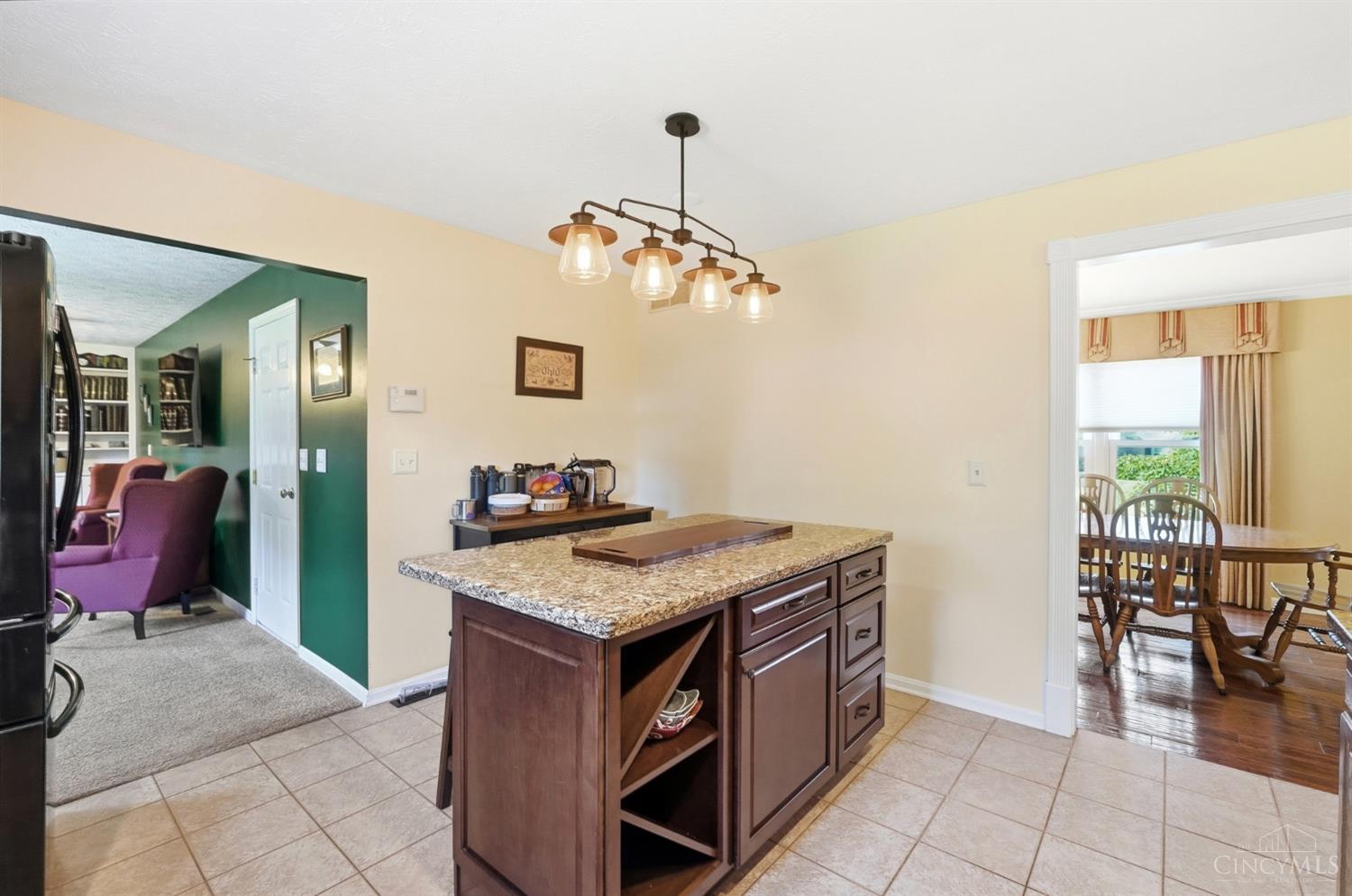 3676 Saratoga Drive