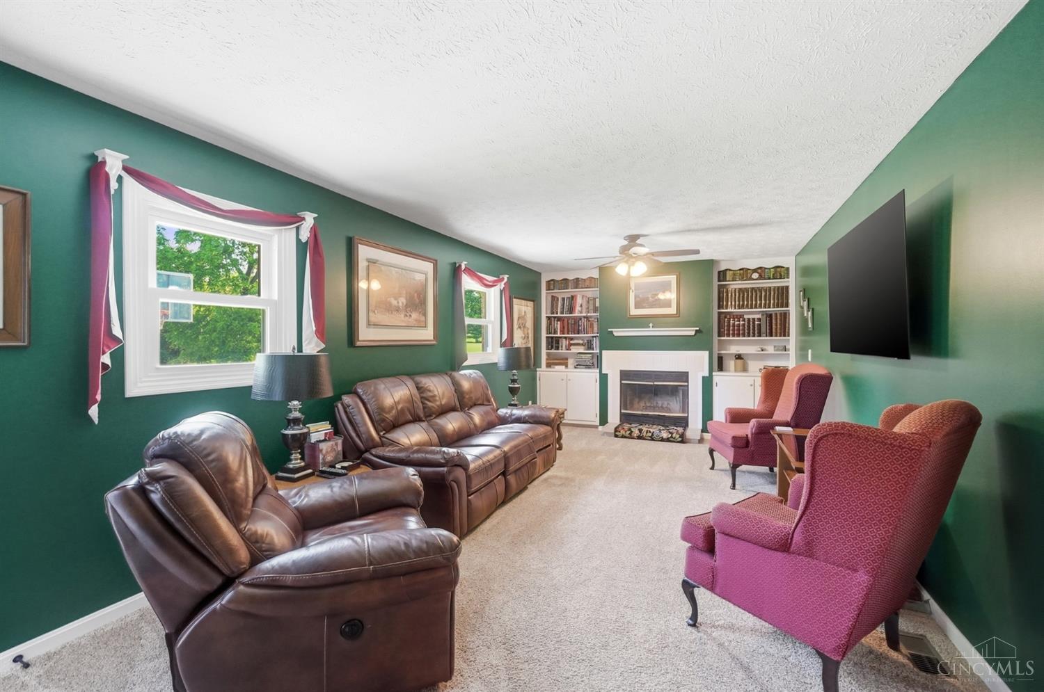 3676 Saratoga Drive