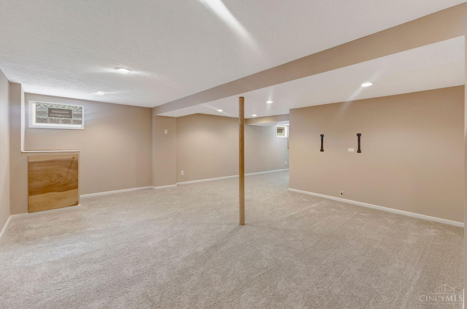 8017 Birchwood Court