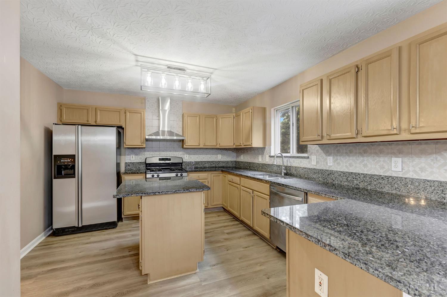 8017 Birchwood Court