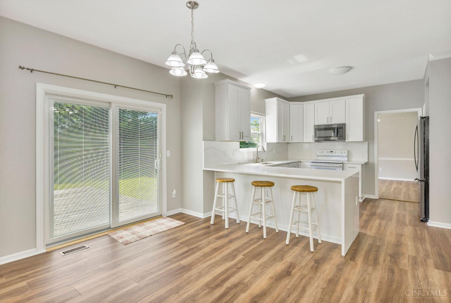 8896 Charleston Woods Drive