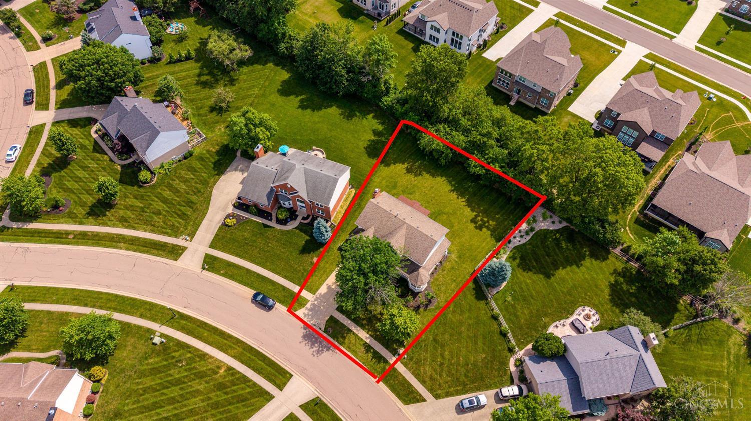 8896 Charleston Woods Drive